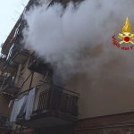 Incendio alle Golosine, tragedia sfiorata: tra le 15 persone salvate dalle fiamme un neonato e due bambini