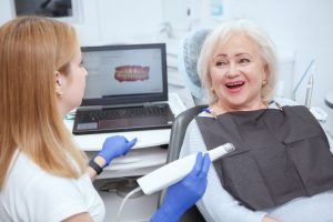 impianti dentali anziani